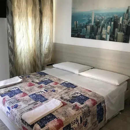 Omar Guest house *
